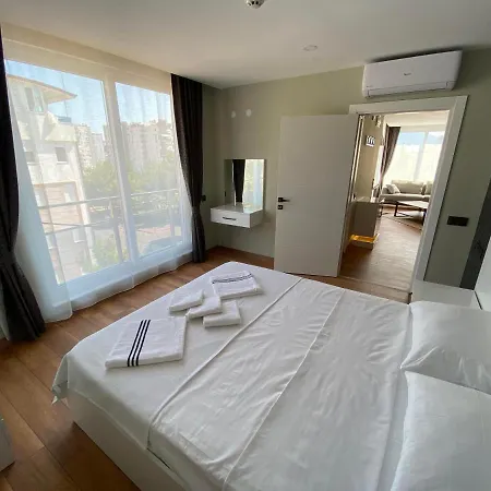 London Hotel
